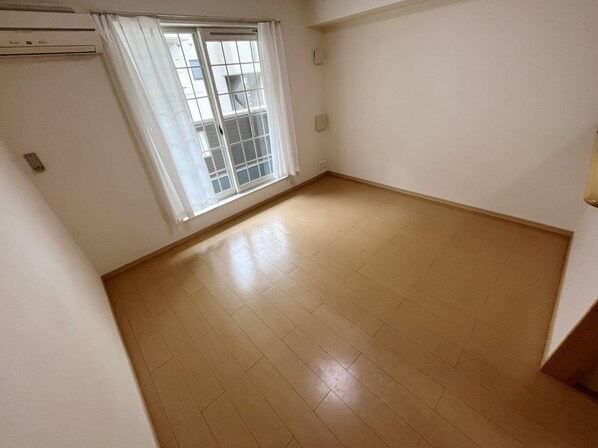 フォーシーズンの物件内観写真